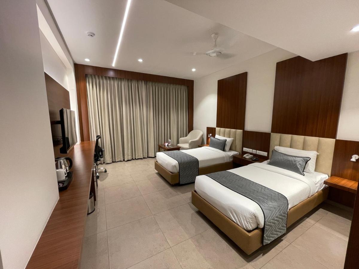 Jubilee Park Hotel Hyderabad Luaran gambar